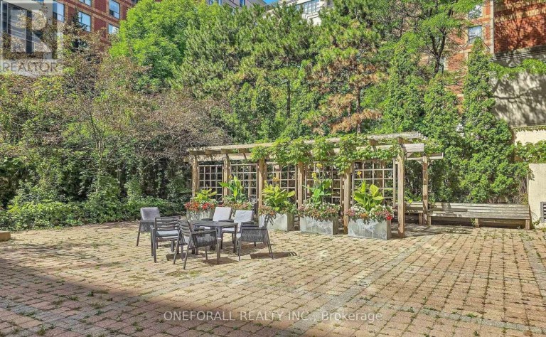 633 - 222 THE ESPLANADE, Toronto (Waterfront Communities), Ontario, M5A4M8