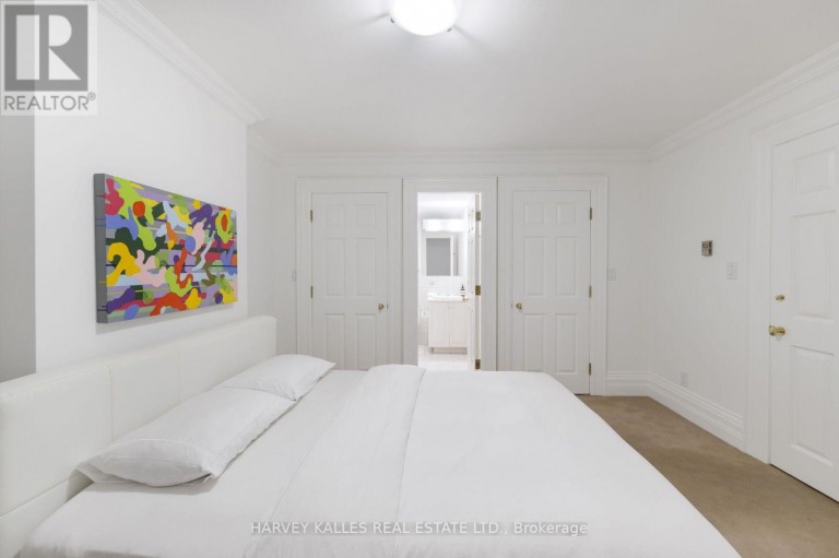 17A AVONDALE ROAD, Toronto (Rosedale-Moore Park), Ontario, M4W2R7