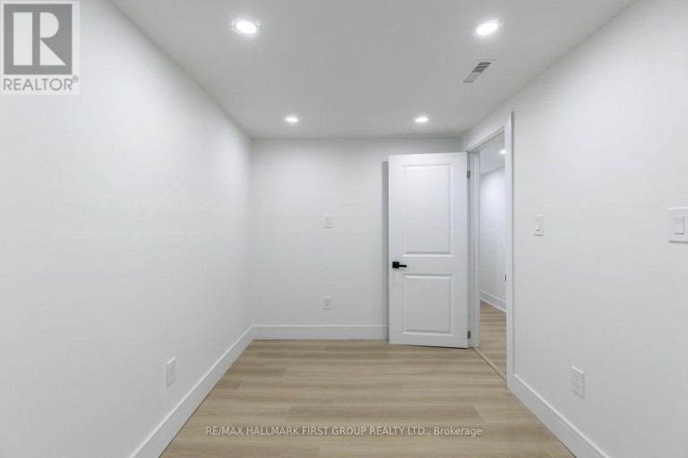 75 - 270 TIMBERBANK BOULEVARD, Toronto (L'Amoreaux), Ontario, M1W2M1