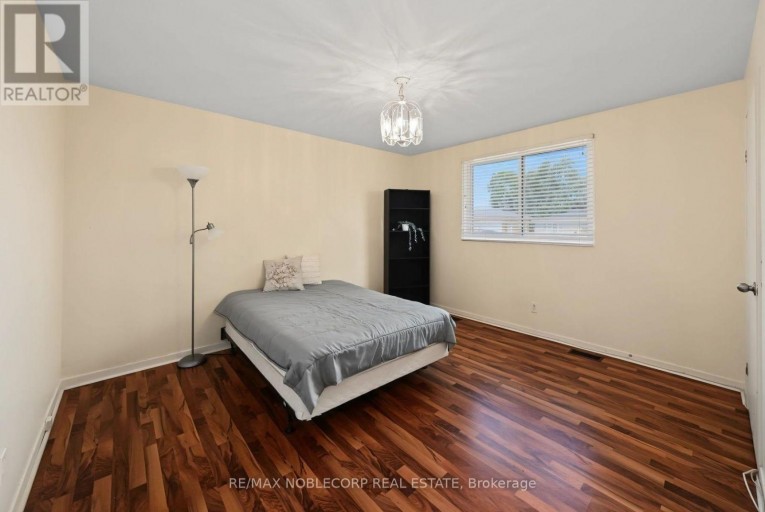 166 COLLINGS AVENUE, Bradford West Gwillimbury (Bradford), Ontario, L3Z1W1