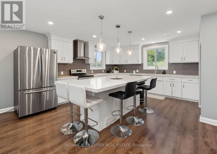 166 COLLINGS AVENUE, Bradford West Gwillimbury (Bradford), Ontario, L3Z1W1