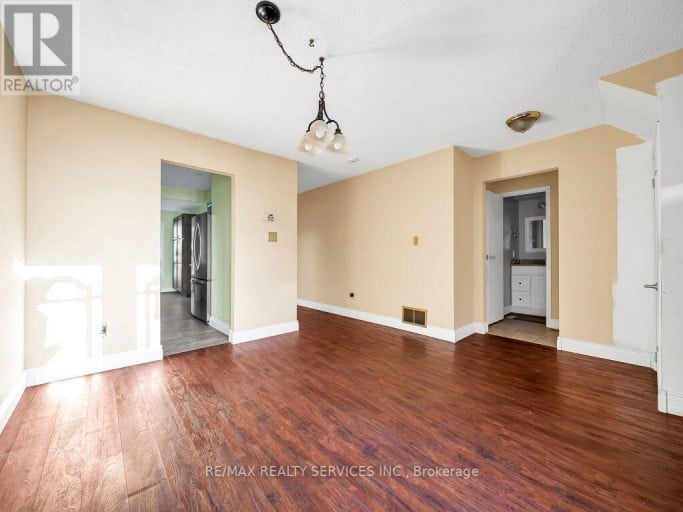 41 SIMMONS BOULEVARD, Brampton (Madoc), Ontario, L6V3V4