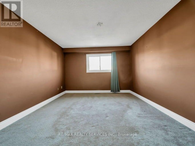 41 SIMMONS BOULEVARD, Brampton (Madoc), Ontario, L6V3V4