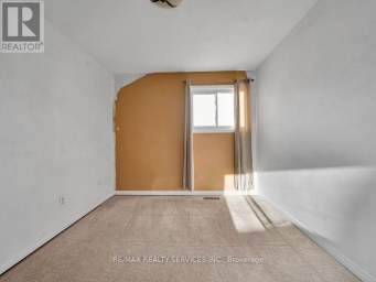 41 SIMMONS BOULEVARD Brampton (Madoc) Ontario photo 27