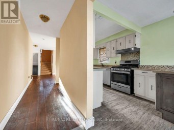 41 SIMMONS BOULEVARD Brampton (Madoc) Ontario photo 5