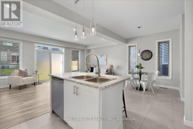 109 LINKS CRESCENT N Woodstock (Woodstock - North) Ontario photo 10