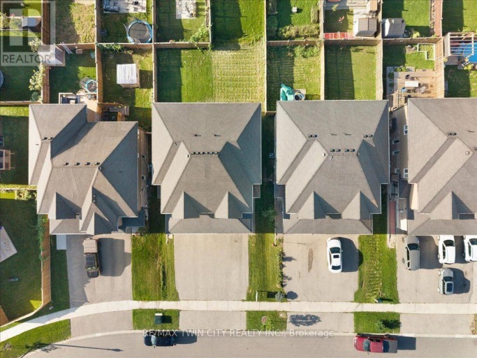 109 LINKS CRESCENT N, Woodstock (Woodstock - North), Ontario, N4T0K7
