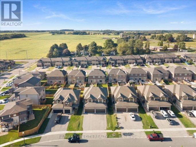109 LINKS CRESCENT N, Woodstock (Woodstock - North), Ontario, N4T0K7
