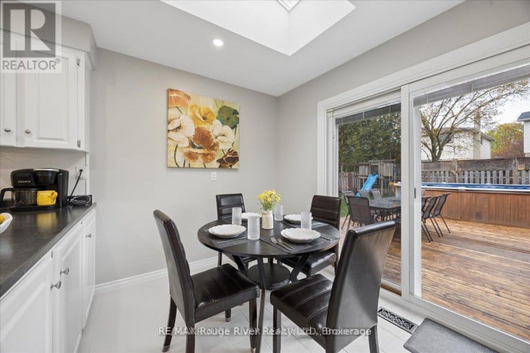 137 PRINGLE DRIVE, Whitby (Pringle Creek), Ontario, L1N6K4