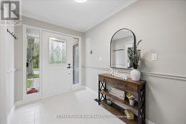 137 PRINGLE DRIVE Whitby (Pringle Creek) Ontario photo 3