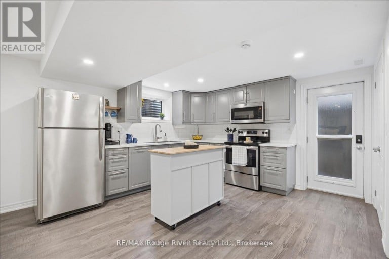 137 PRINGLE DRIVE, Whitby (Pringle Creek), Ontario, L1N6K4