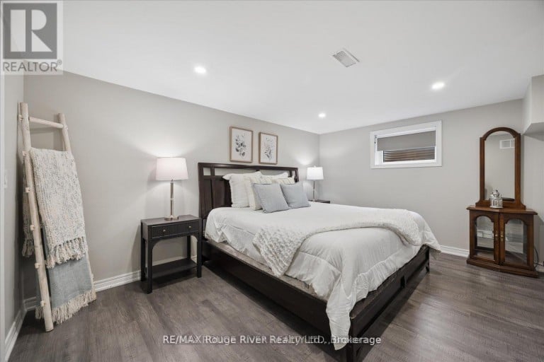 137 PRINGLE DRIVE, Whitby (Pringle Creek), Ontario, L1N6K4