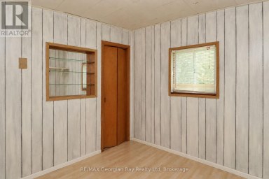 62 KING ROAD Tay (Waubaushene) Ontario photo 16