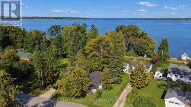 62 KING ROAD Tay (Waubaushene) Ontario photo 2