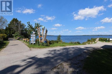 62 KING ROAD Tay (Waubaushene) Ontario photo 24