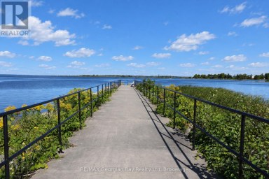 62 KING ROAD Tay (Waubaushene) Ontario photo 27