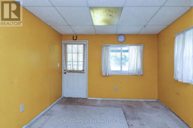62 KING ROAD Tay (Waubaushene) Ontario photo 7