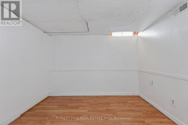 22 GRAND VALLEY DRIVE, Brampton (Northgate), Ontario, L6S2L1