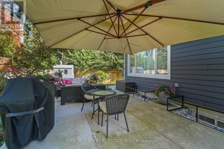 2142 OBECK CRESCENT, Mississauga (Sheridan), Ontario, L5H3L7