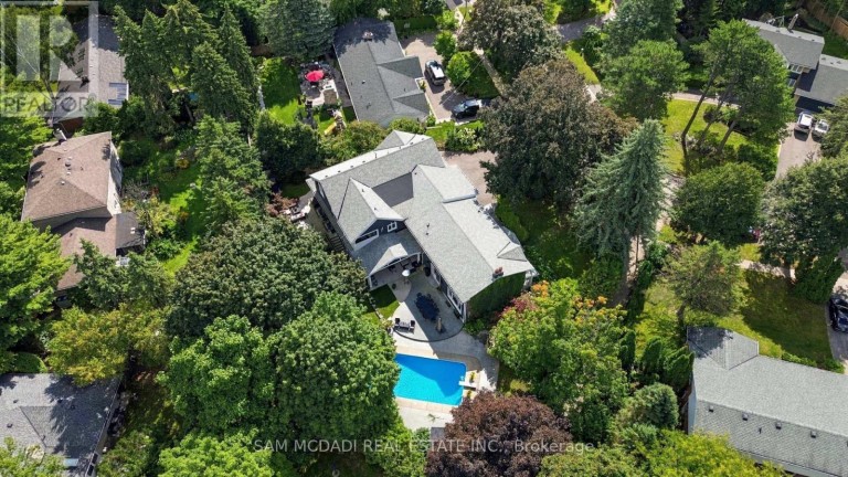 2142 OBECK CRESCENT, Mississauga (Sheridan), Ontario, L5H3L7