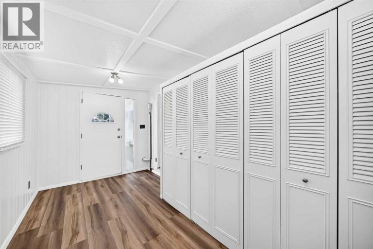 303, 99 Arbour Lake Road NW, Calgary, Alberta, T3G4E4