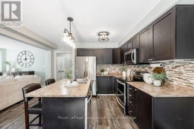 67 WESLEY AVENUE Wasaga Beach Ontario photo 10