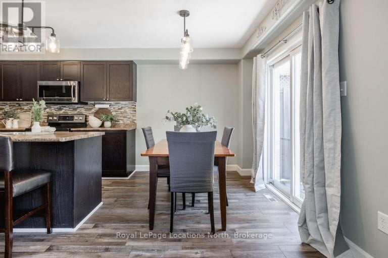67 WESLEY AVENUE, Wasaga Beach, Ontario, L9Z0B9