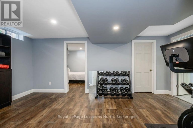 67 WESLEY AVENUE, Wasaga Beach, Ontario, L9Z0B9