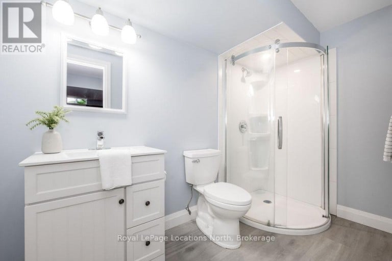 67 WESLEY AVENUE, Wasaga Beach, Ontario, L9Z0B9
