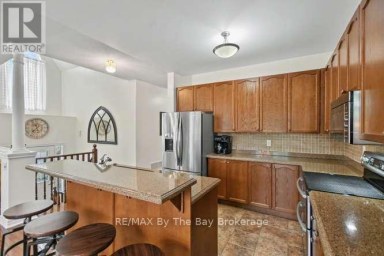 90 MEADOWLARK BOULEVARD Wasaga Beach Ontario photo 13