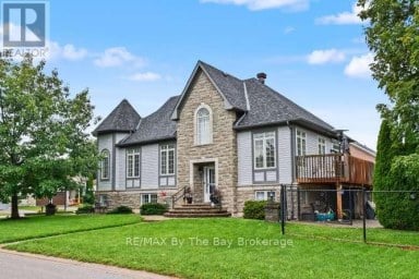 90 MEADOWLARK BOULEVARD Wasaga Beach Ontario photo 2