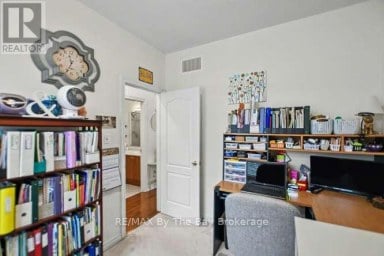 90 MEADOWLARK BOULEVARD Wasaga Beach Ontario photo 22