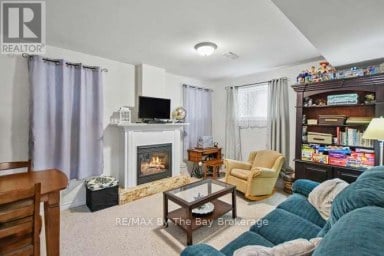 90 MEADOWLARK BOULEVARD Wasaga Beach Ontario photo 24