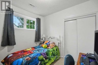 90 MEADOWLARK BOULEVARD Wasaga Beach Ontario photo 27