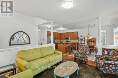 90 MEADOWLARK BOULEVARD Wasaga Beach Ontario photo 9