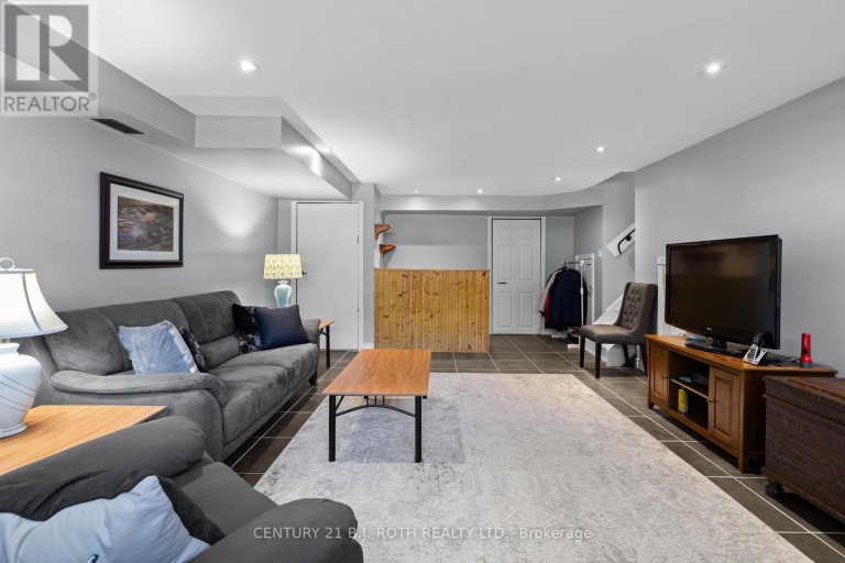 10 ANDREA CRESCENT, Orillia, Ontario, L3V6W5