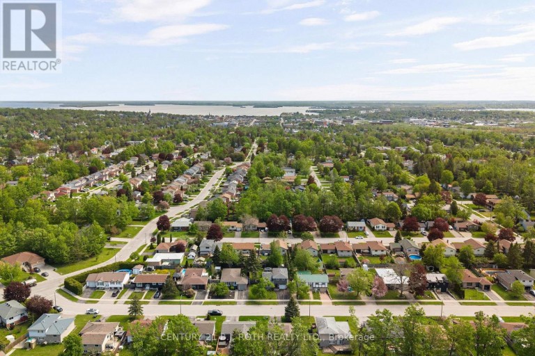 10 ANDREA CRESCENT, Orillia, Ontario, L3V6W5