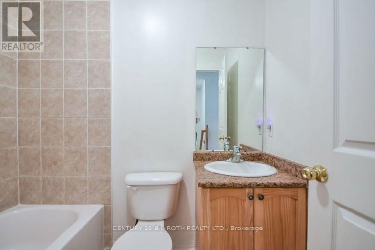 62 - 175 STANLEY STREET, Barrie (East Bayfield), Ontario, L4M6X9