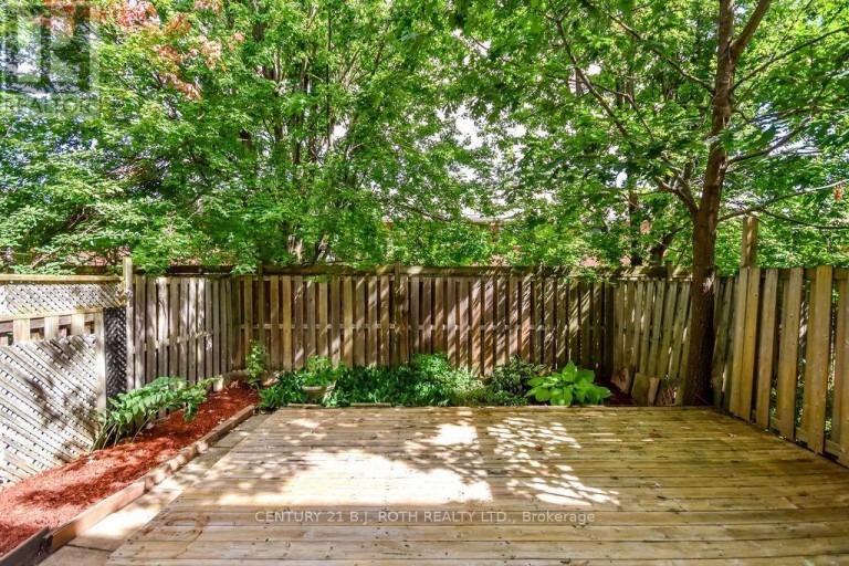 62 - 175 STANLEY STREET, Barrie (East Bayfield), Ontario, L4M6X9