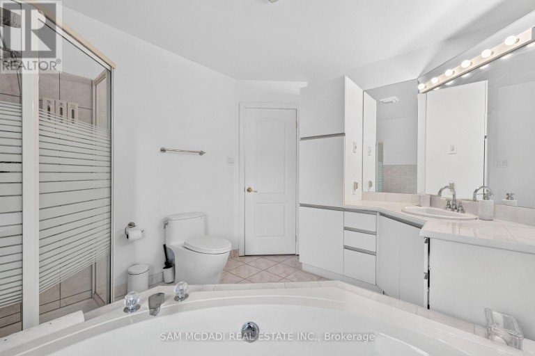 4072 WILCOX ROAD, Mississauga (Rathwood), Ontario, L4Z1B7