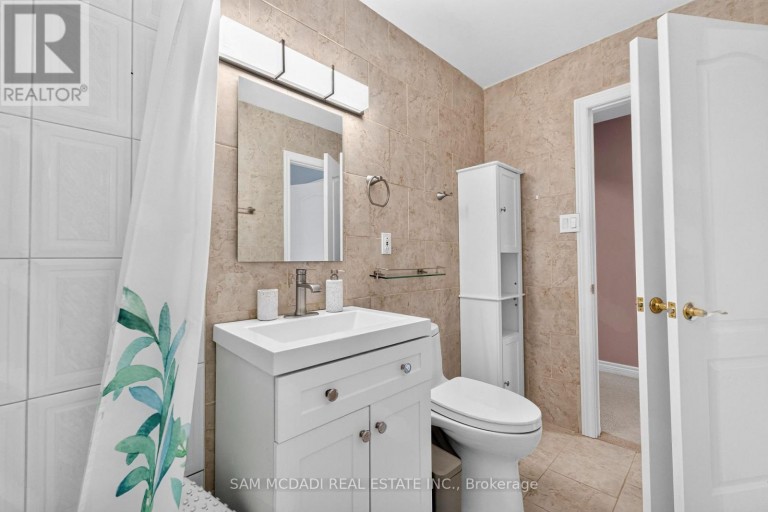 4072 WILCOX ROAD, Mississauga (Rathwood), Ontario, L4Z1B7