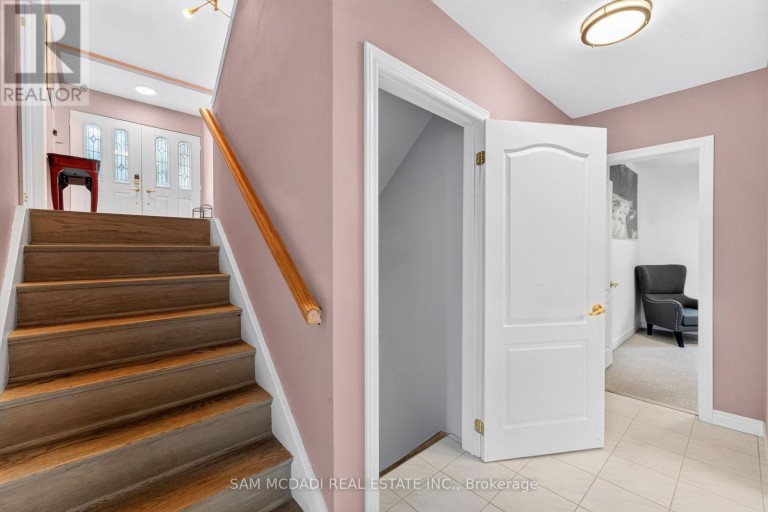 4072 WILCOX ROAD, Mississauga (Rathwood), Ontario, L4Z1B7