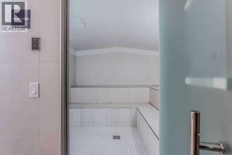 1307, 519 Riverfront Avenue SE, Calgary, Alberta, T2G1K6