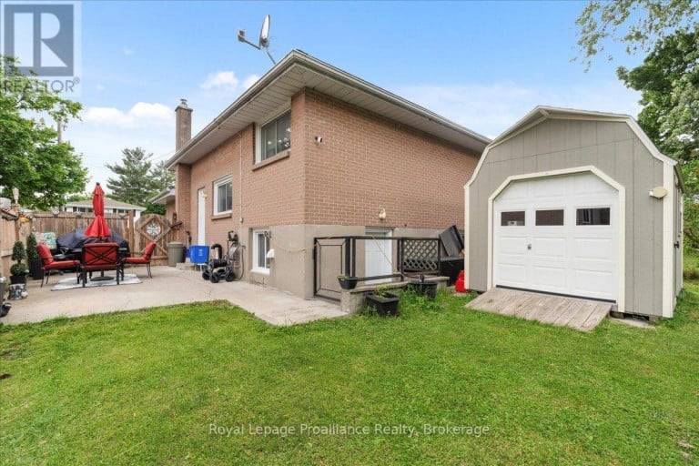 23 ALFRED DRIVE, Belleville (Belleville Ward), Ontario, K8N4M6