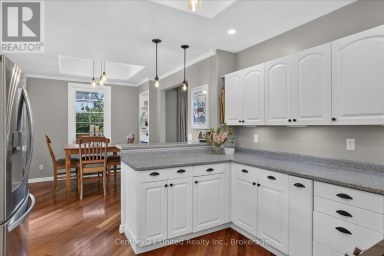 759 HURLEY STREET Peterborough (Otonabee Ward 1) Ontario photo 16