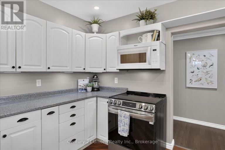 759 HURLEY STREET, Peterborough (Otonabee Ward 1), Ontario, K9J3B1