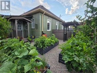 759 HURLEY STREET Peterborough (Otonabee Ward 1) Ontario photo 2