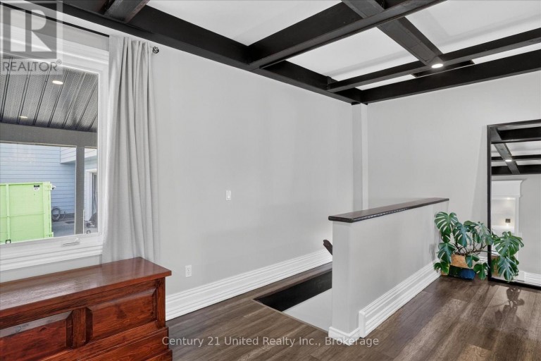 759 HURLEY STREET, Peterborough (Otonabee Ward 1), Ontario, K9J3B1