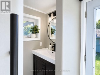 759 HURLEY STREET Peterborough (Otonabee Ward 1) Ontario photo 34