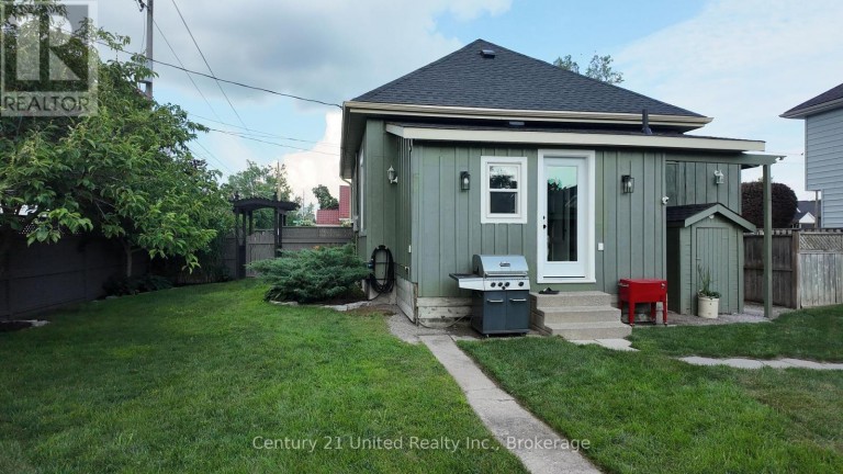 759 HURLEY STREET, Peterborough (Otonabee Ward 1), Ontario, K9J3B1